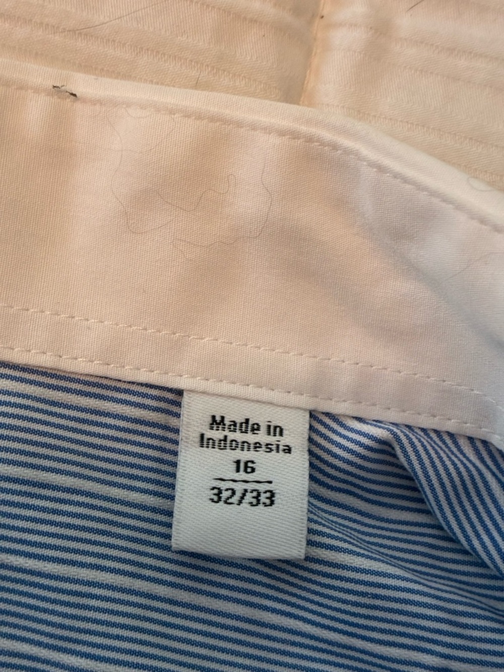 Calvin Klein Light Blue Pinstripe Dress Shirt with White Contrast Collar - Picture 3 of 6